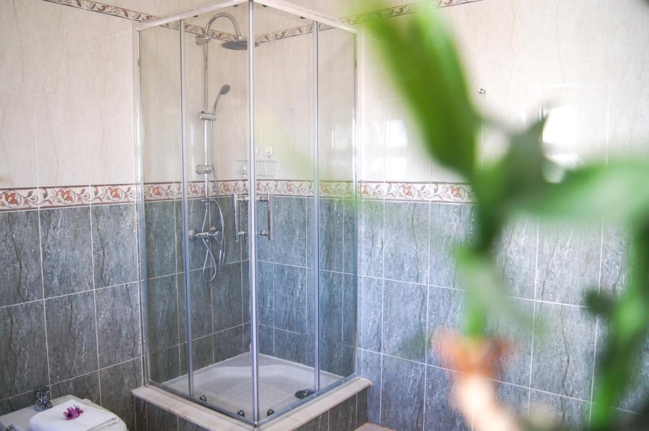 Aloha Burgau Guesthouse 외부 사진